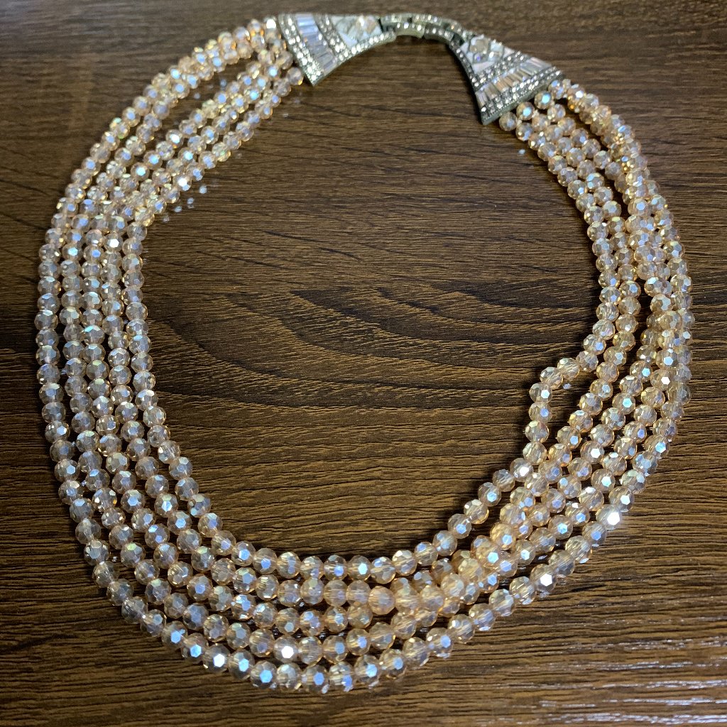 Heidi Daus Deco Champagne Beaded Necklace 38$